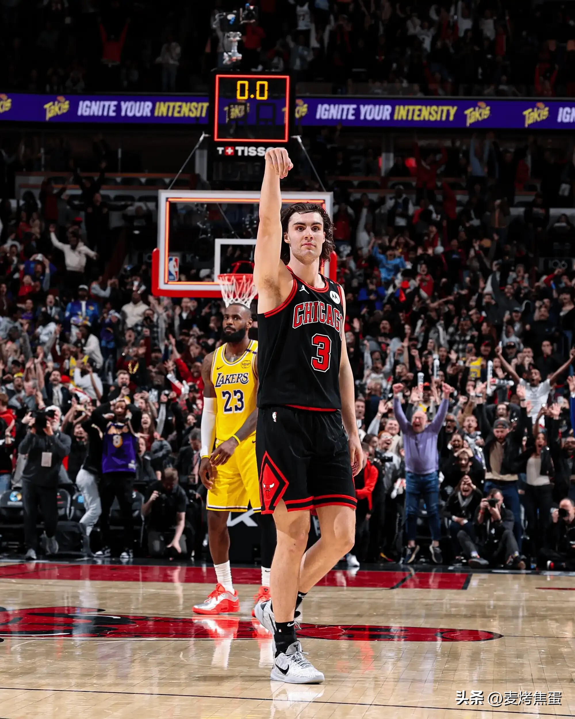 BB体育-公牛不断突破！，德约科维奇连续十二场比赛得分超过锐不可当气势如虹延续(德约科维奇为什么这么厉害)