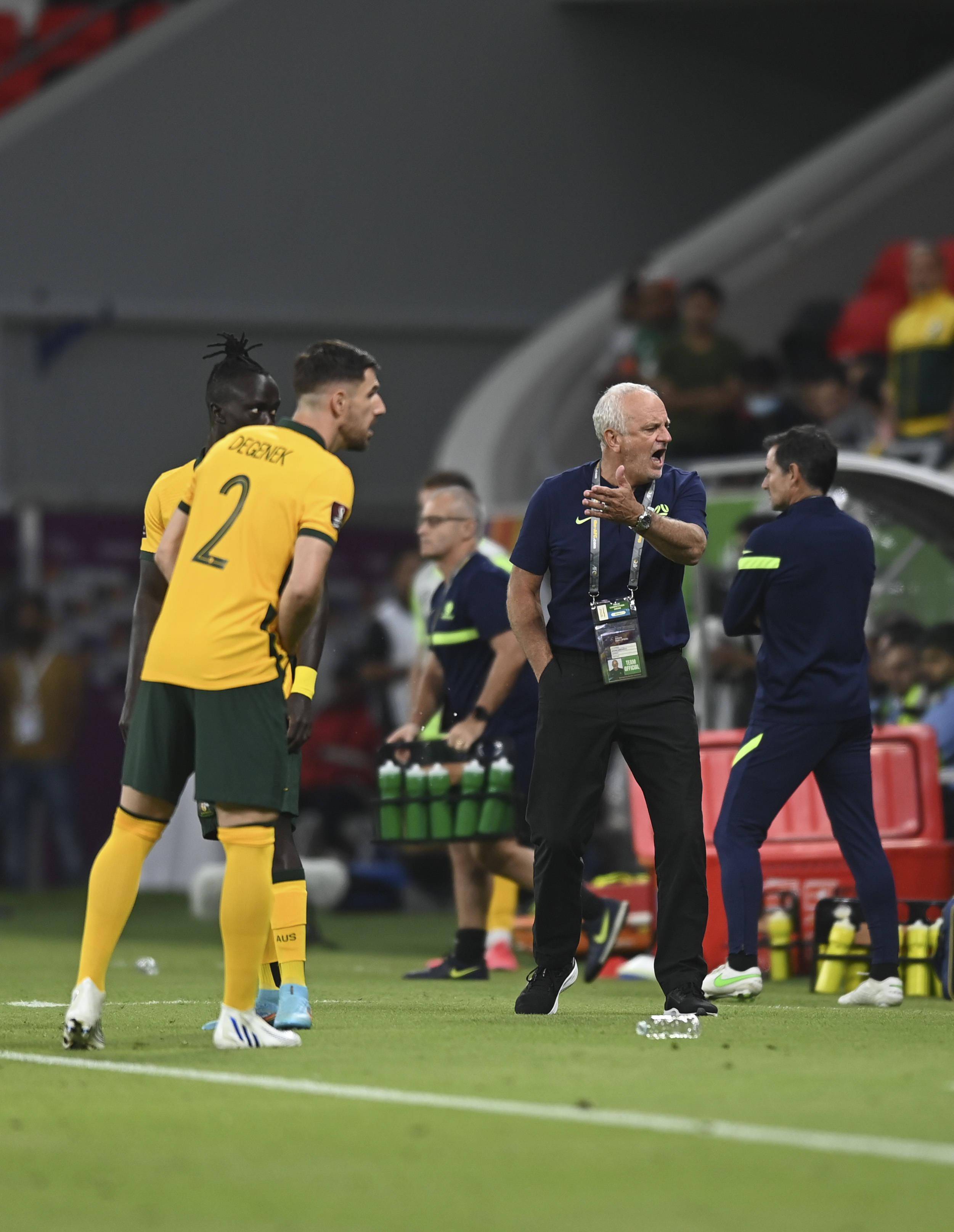 贝博- 燕赵雄鲨队守住胜果关中山猫队，摔跤附加赛上演裁判判罚引热议！战术板得到兑现